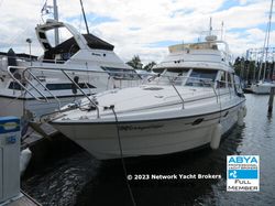 1989 Princess 330