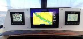 Moody 31 Mk II - Navigation Equipment