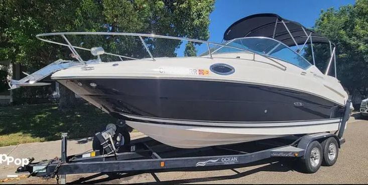 2007 Sea Ray 240 sundancer