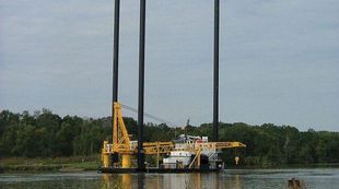 1980 | Self Elevating Offshore Support Vessel – Available For Private 