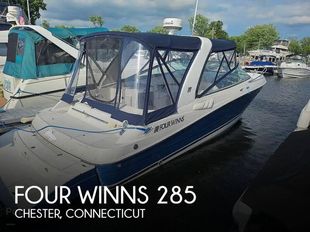 2005 Four Winns Sundowner 285
