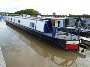 Transcendence 69ft 2004 Cruiser Stern by Black Prince