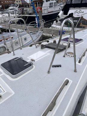 F2f370a5 f8b1 453b a6b2 c74d719a3d78