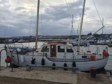 35 ft classic wooden motorsailer