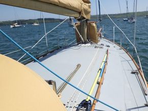 Golden Hind 31 Sailing Yacht - Deck