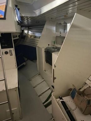 Interior (d)