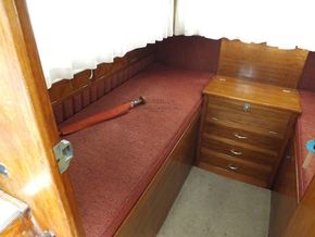 Freeman 32 Mk1 Highline - Aft Cabin