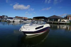 2021 Bayliner VR5 Cuddy