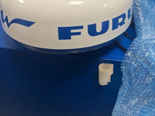 Furuno DRS4W-EU2 4 kW Wi-Fi radar, 19''