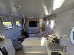 Widebeam XR & D Boat builders