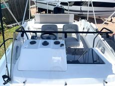 Beneteau Flyer 7 Sun Deck Ex-Display
