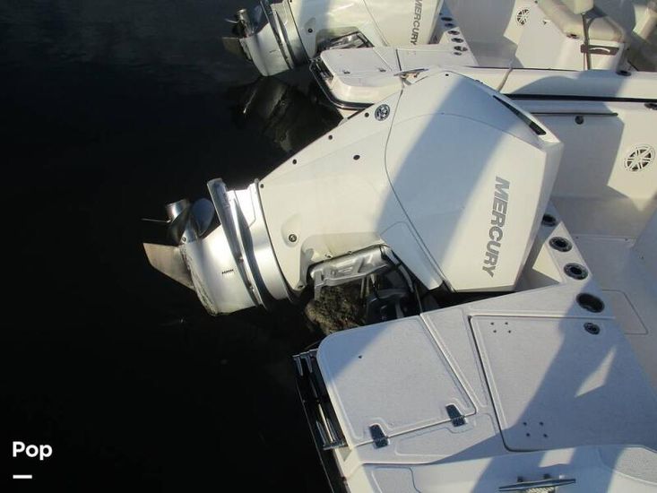 2023 Boston Whaler dauntless 220