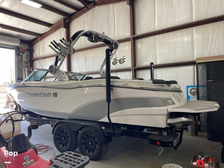 2021 Mastercraft xt23