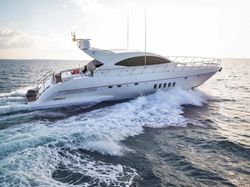 2002 Mangusta 72