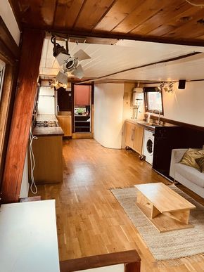 Kitchen full