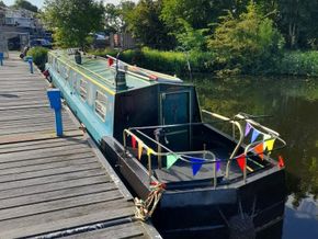 Narrowboat 65ft Cruiser Stern Hull has been extended !! - Exterior