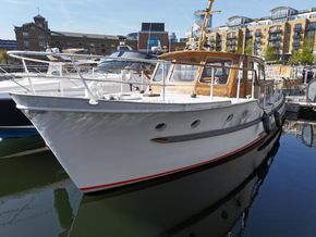 Motor Cruiser 40ft with London Mooring - Exterior