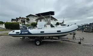 2000 YAM 550
