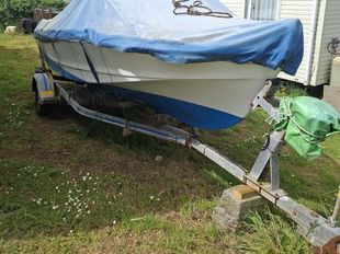 17ft Fishing Boat