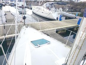 Oday 302  - Foredeck