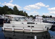 YACHTS DELPHIA "LA THETYS"