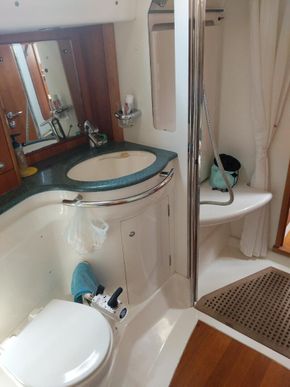 Separate shower