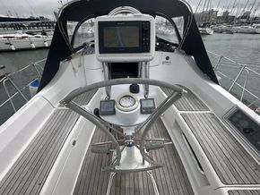 2010 Hunter Legend 41 Deck Saloon 16