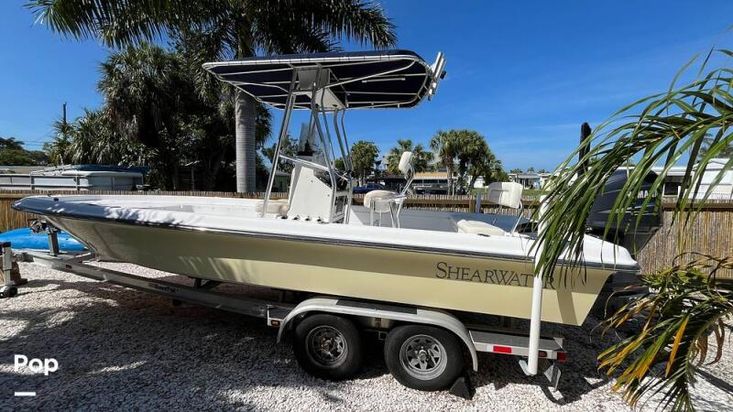 2005 Shearwater 2400 z