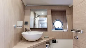 Beneteau Swift Trawler 41 Sedan - 10