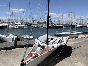 29er racing boat