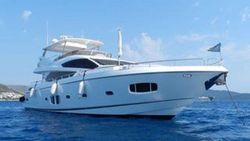 2012 Sunseeker Yacht