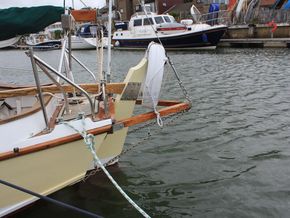 Yachting Monthly Wild Duck  - Stern