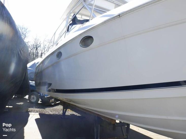 2000 Mercruiser 32 express