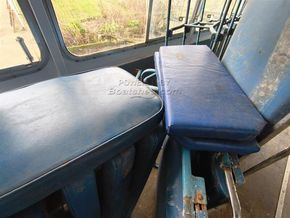 Brooke Marine steel passenger 18m  - Upholstery