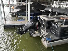 2022 Massimo Marine P23