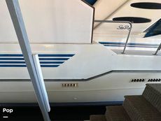 1986 Sea Ray 410 AFt Cabin