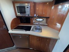 2009 Crownline 340 CR