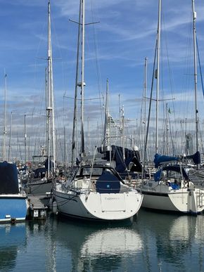 2010 Bavaria 34 Cruiser 19