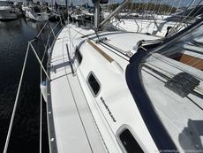 2007 Beneteau Oceanis Clipper 323