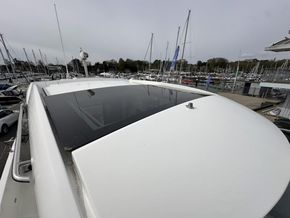 2022 Jeanneau NC 37 51