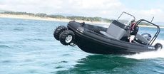AMP 7.1 amphibious RIB