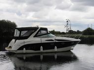 2010 Bayliner  335
