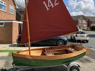 Nutshell dinghy