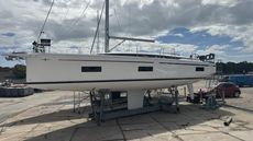 Bavaria C42