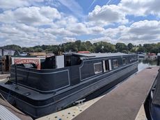 Bandit - Beautiful 60 x 10ft Collingwood Eurocruiser
