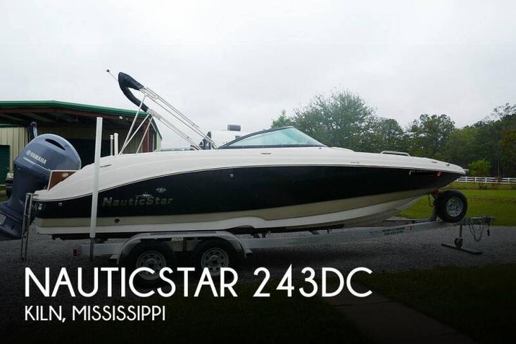 2018 Nauticstar 243 dc