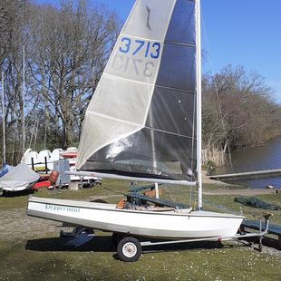 SOLO 3713 GRP/Foam Sandwich by Holt