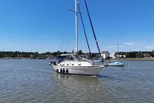 Island Packet 380