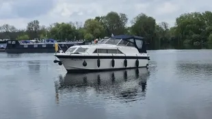 1977 Fairline Mirage Aft Cockpit