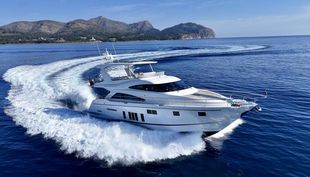 2017 Fairline Squadron 65   4 Cabin Layout  Gyro Stabilisation